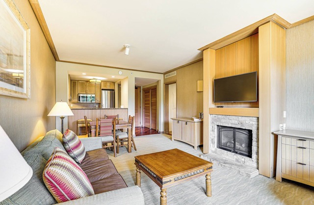 Cle Elum Condo w/Balcony in Suncadia Resort!