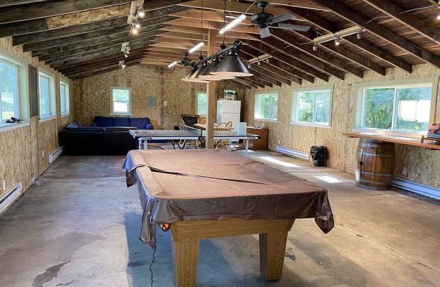 Clean, Beautiful & Peaceful Escape, Amazing Mtn Views, Numerous wineries