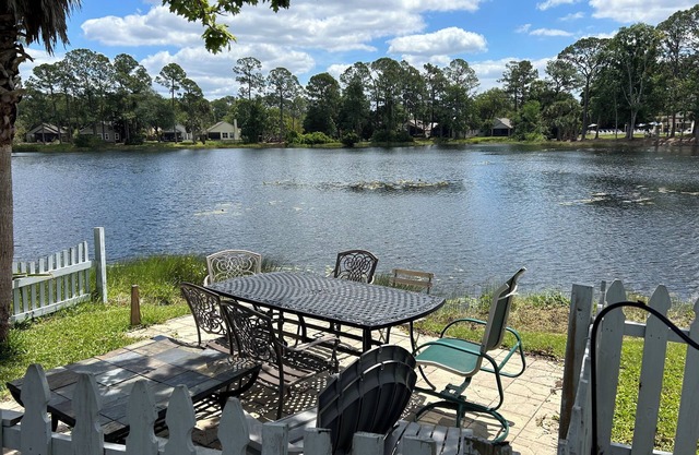 Clear Lake Front home near Orlando/Sanford SFB Boombah