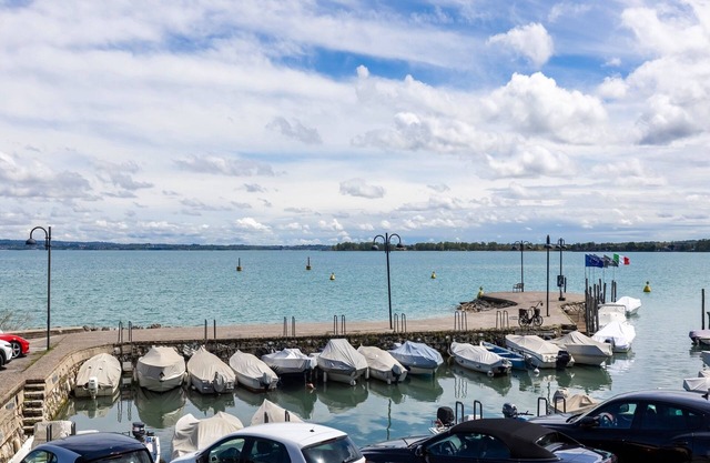 Cloistered Apartment in Sirmione near Lake
