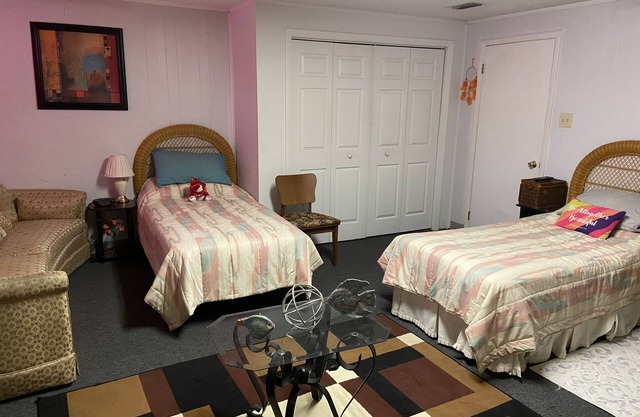 Close to airport and Port of Jacksonville