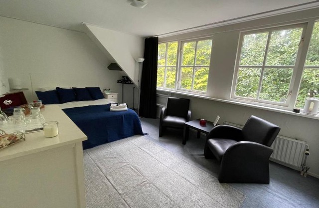 Close to Amsterdam, Den Haag, Rotterdam