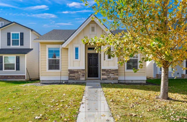 ❃Close to BSU/Nampa/Kuna! Perfect for your Family Vacation!3BD/2BA!❃