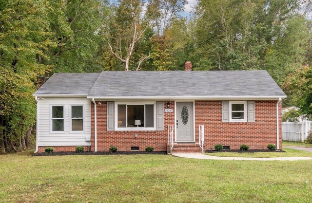 Close to Fort Gregg-Adams, VSU & Southside Medical – Comfort & Convenience