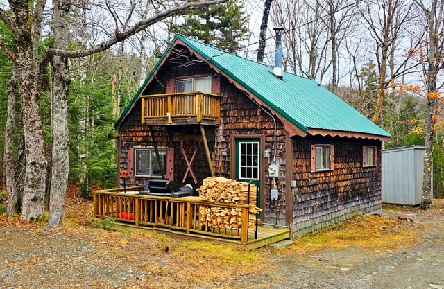 Close to Ski Mountain.