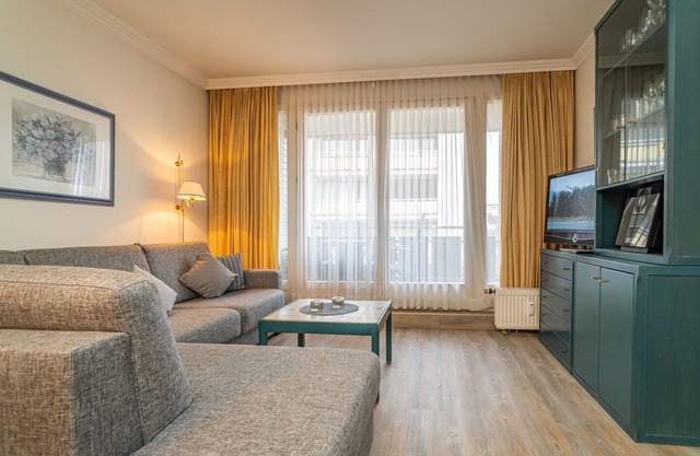 Close to the beach & right in the city center. Apartment for max. 4 persons with balcony.