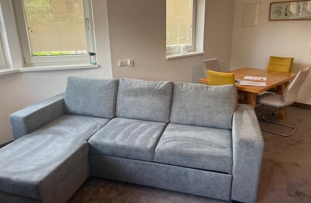 Close to the cable car, newly renovated, SKY TV & Wlan included, 2 bedrooms