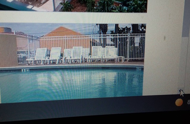 Club Destin. Indoor pool, outdoor pool, Beach access