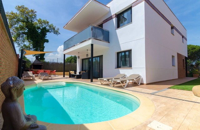 Club Villamar - Villa for 8 persons with private pool, a large terrace and beautiful view!