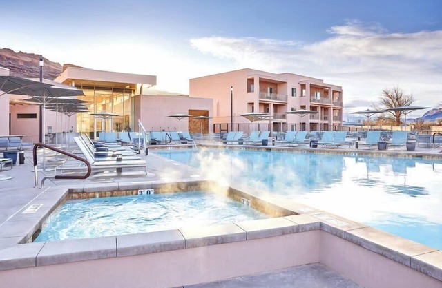 Club Wyndham Moab | 1BR/1BA Presidential Suite