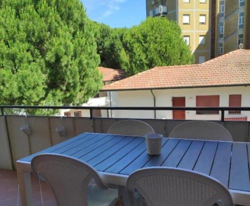 CN001 - Cesenatico, bilocale con balcone e aria condizionata