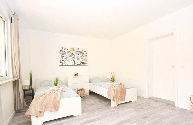 Co05 - Schöne Ferienwohnung mit Balkon in Coburg, 70qm, 3 Zimmer, Max. 6 Personen