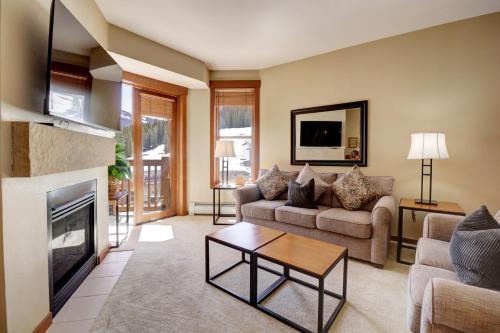 CO422 Copper One Lodge Condo