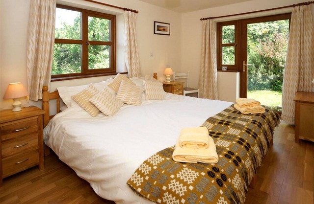 Coach House Faner - Three Bedroom Cottage, Sleeps 6