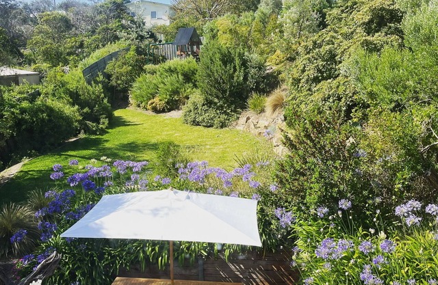 Coastal Calm Sorrento - close to beach/golf