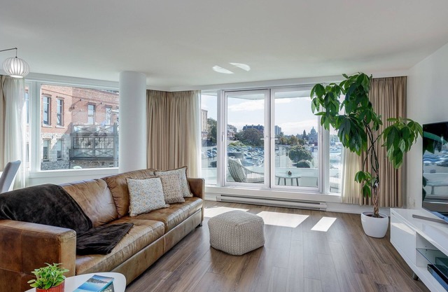 Coastal Charm – Breathtaking Views with Work Desk by Victoria Prime!