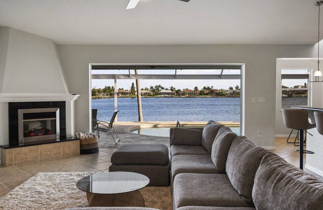 Coastal Charm Villa with Private Pool and Gulf Access