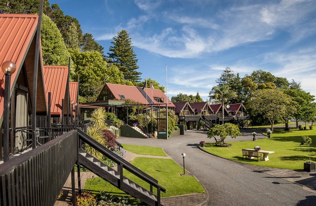 Coastal Motor Lodge