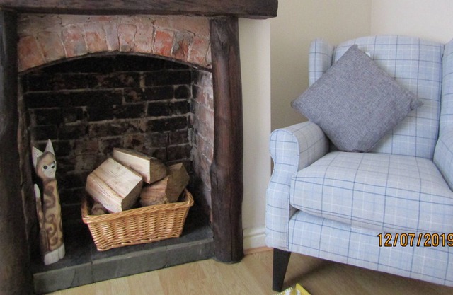 Cobblers Cottage . Nantwich Centre