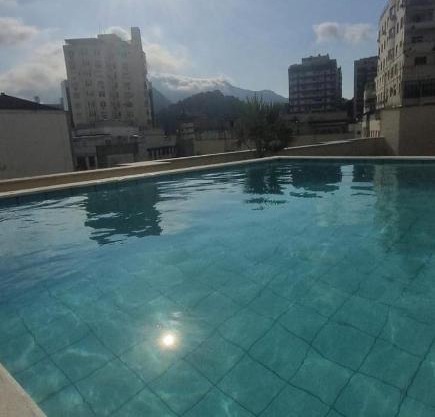 Cobertura COM PISCINA