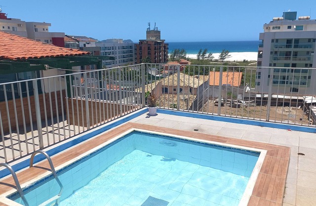 Cobertura Duplex com Piscina e Vista a 200m da Praia da Dunas, Acomoda ate 12!