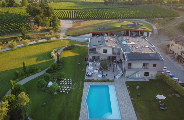 COBUE "Wine resort & Spa"