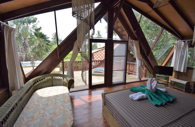 Coconut Tropicana Villa T5 – 2/3 Bedroom Villa – Beach side
