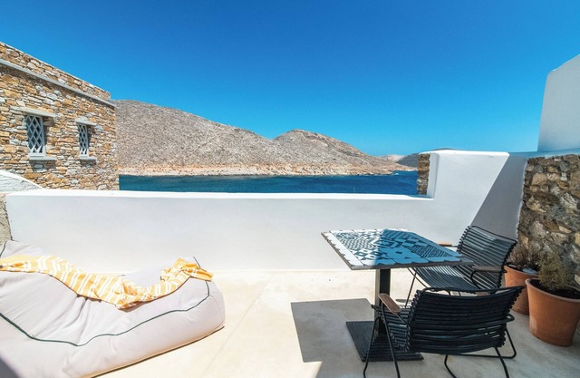 Cocoon Superior Suite/Sea view Suite with private Veranda