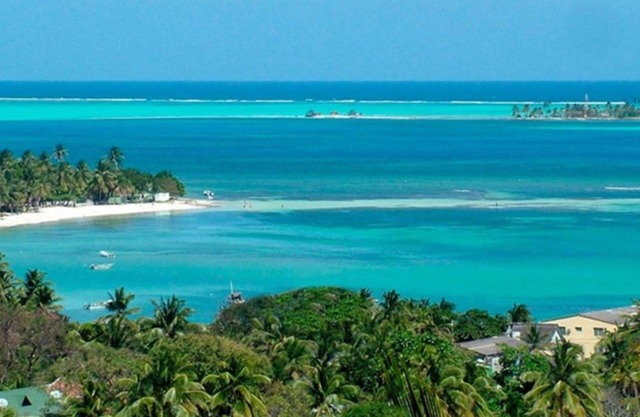 Cocoplum Beach Hotel