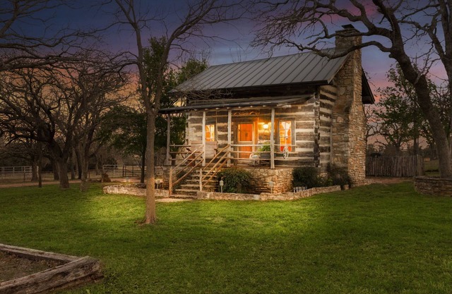 Coco’s Cabin at the Lucky S