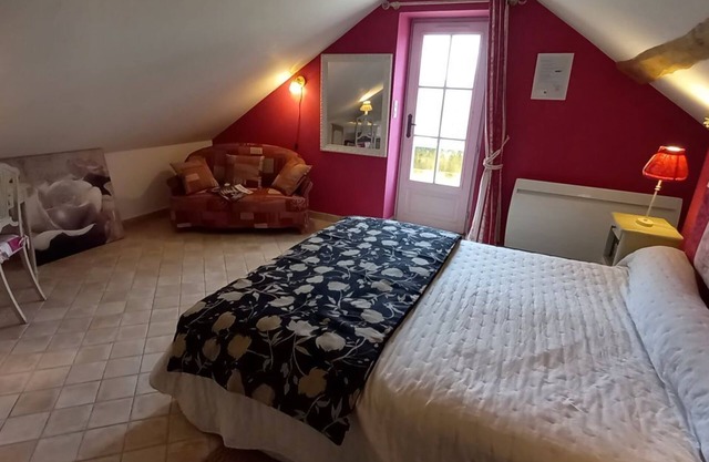 Colibri is a room on the 1st floor for 2 people with its own entrance,