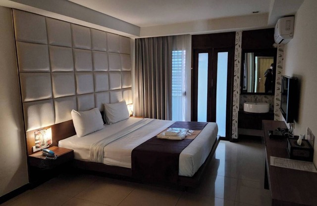 Collection O The Bangkok Cha Cha Suite