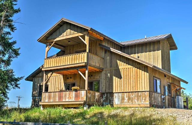 Columbia Falls Vacation Rental: 10 Mi to Whitefish
