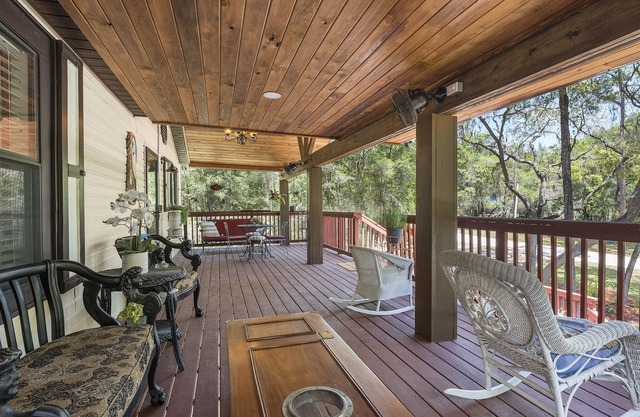 Come experience the tranquility of the beautiful Suwannee River.