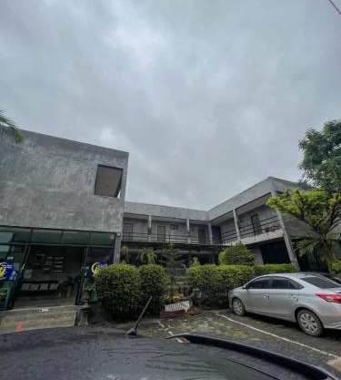 Come Moon Loft Hotel