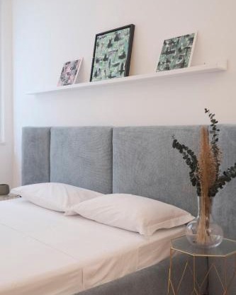 ComeCasa 10 Min Walk to Duomo 2BR Family Flat