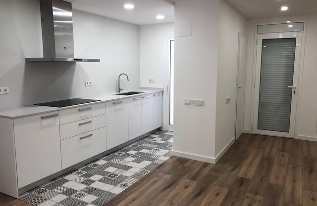 Comfortable fully renovated apartment