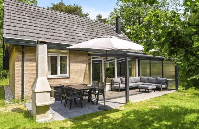 Comfort 8-person bungalow in the holiday park Landal Rabbit Hill