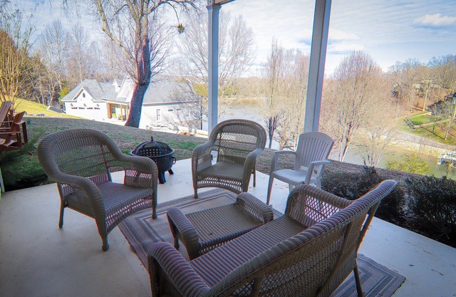 Comfort and Fun on Tims Ford Lake