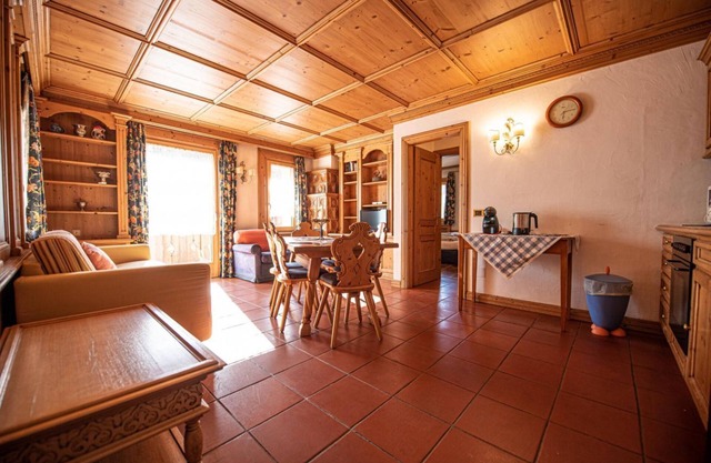 Comfort and tranquility inside the three-room Maloja apartment in Livigno