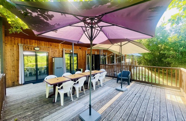 Comfort Chalet for 4 people, 2 beds, 2 baths