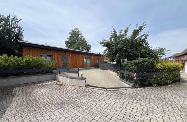 Comfortable bungalow with free parking space