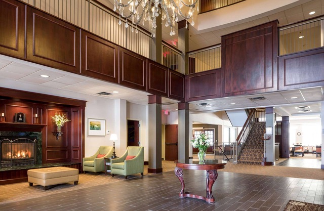 Comfort Inn & Suites Near Burke Mountain