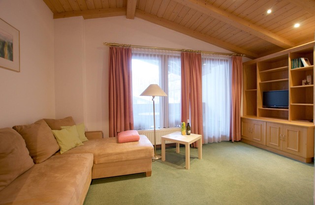 Comfort One-Bedroom Apartment with Balcony