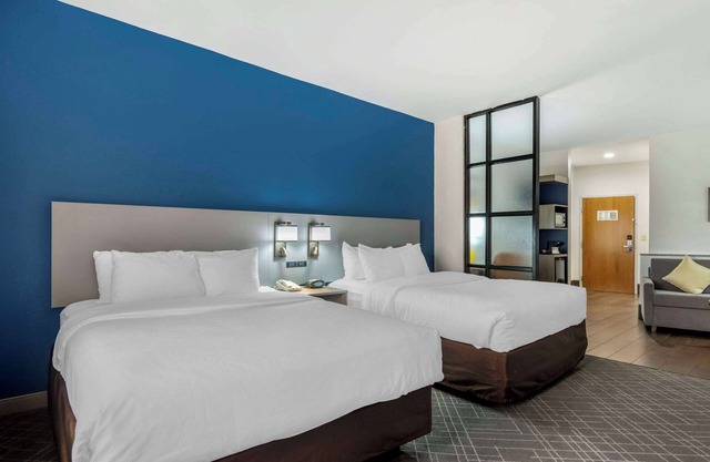 Comfort Suites Macon Northwest