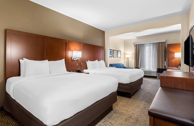 Comfort Suites near Camp Lejeune