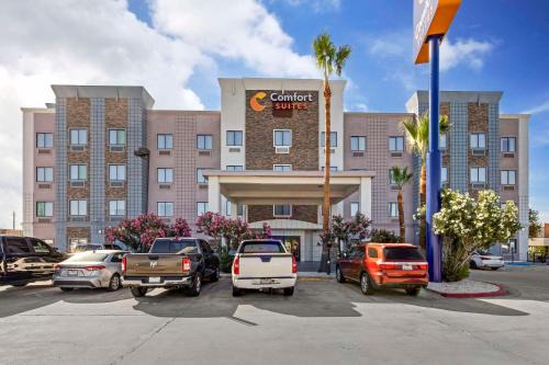Comfort Suites