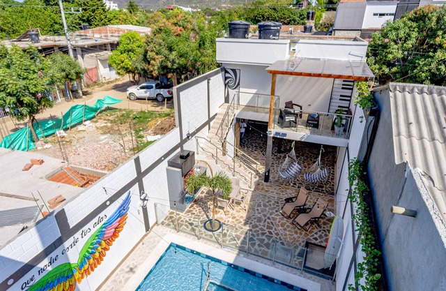 Comfort+Tranquility=Romantic Studio Apartment with Pool and Parking