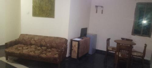 Comfort Zone Furnished Apartments 2