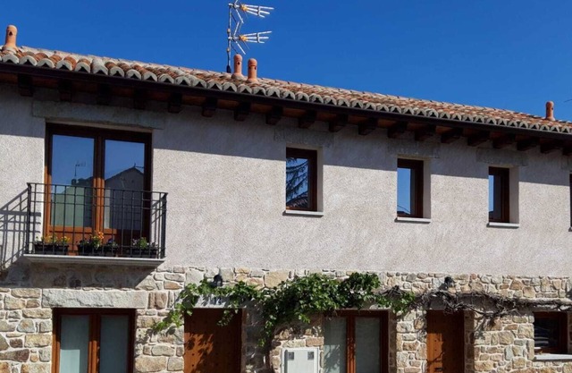 COMFORTABLE CASA PARRA